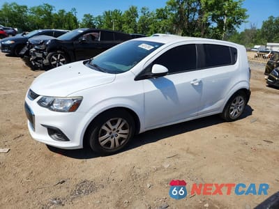 2017 CHEVROLET SONIC 1G1JG6SG3H4167348 - główne zdjęcie licytacji z USA - miniatura