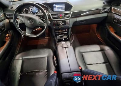 Zdjęcie 8 z 12 samochodu: 2010 MERCEDES-BENZ E 350 4MATIC VIN:WDDHF8HB8AA134701 - miniatura