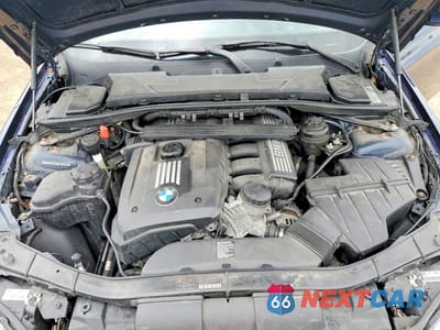 Zdjęcie 11 z 12 samochodu: 2011 BMW 328 XI VIN:WBAPK7C50BF195703 - miniatura