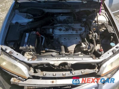 Zdjęcie 11 z 12 samochodu: 2002 HONDA ACCORD SE VIN:1HGCG56712A085097 - miniatura