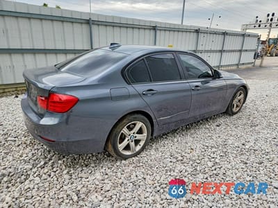 Trzecie zdjęcie samochodu z tyłu: 2015 BMW 328 I SULEV VIN:WBA3C1C56FP852657 - miniatura