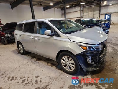 Czwarte zdjęcie samochodu z boku: 2016 KIA SEDONA LX VIN:KNDMB5C15G6162937 - miniatura