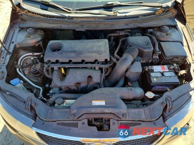 Zdjęcie 11 z 12 samochodu: 2010 KIA FORTE EX VIN:KNAFU4A29A5847834 - miniatura