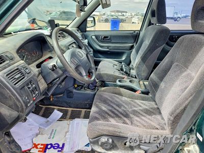 Zdjęcie 7 z 13 samochodu: 2000 HONDA CR-V LX VIN:JHLRD1742YS009621 - miniatura