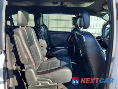 Zdjęcie 11 z 13 samochodu: 2017 DODGE GRAND CARAVAN GT VIN:2C4RDGEG2HR814937 - miniatura