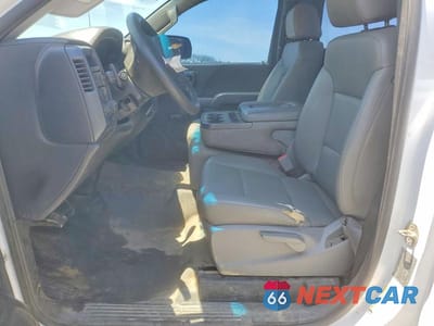 Zdjęcie 7 z 12 samochodu: 2017 CHEVROLET SILVERADO C2500 HEAVY DUTY VIN:1GC0CUEG9HZ207689 - miniatura