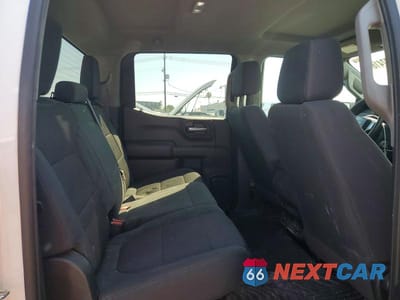 Zdjęcie 10 z 12 samochodu: 2021 CHEVROLET SILVERADO C1500 CUSTOM VIN:3GCPWBEK6MG343030 - miniatura
