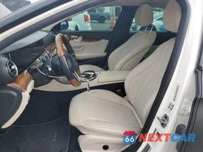 Zdjęcie 7 z 13 samochodu: 2020 MERCEDES-BENZ E 350 VIN:W1KZF8DB5LA836648 - miniatura