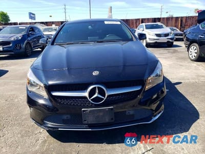Piąte zdjęcie samochodu w środku: 2018 MERCEDES-BENZ CLA 250 VIN:WDDSJ4EB0JN639822 - miniatura