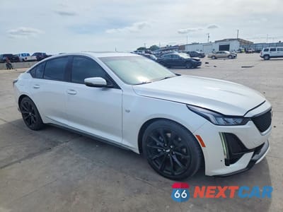 Czwarte zdjęcie samochodu z boku: 2021 CADILLAC CT5 SPORT VIN:1G6DP5RK0M0124888 - miniatura