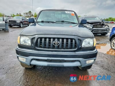 Piąte zdjęcie samochodu w środku: 2002 TOYOTA TACOMA XTRACAB VIN:5TEWN72N72Z065587 - miniatura