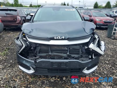 Piąte zdjęcie samochodu w środku: 2025 KIA SPORTAGE EX VIN:KNDPVCDG6S7204322 - miniatura