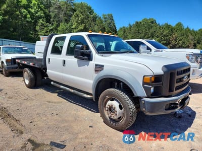 Czwarte zdjęcie samochodu z boku: 2008 FORD F550 SUPER DUTY VIN:1FDAW56R58EB85405 - miniatura