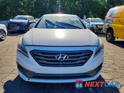 Piąte zdjęcie samochodu w środku: 2017 HYUNDAI SONATA SPORT VIN:5NPE34AF0HH538381 - miniatura