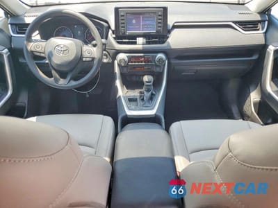 Zdjęcie 8 z 13 samochodu: 2022 TOYOTA RAV4 XLE VIN:2T3W1RFV4NC206926 - miniatura
