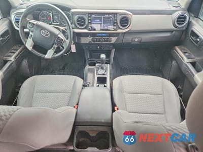 Zdjęcie 8 z 12 samochodu: 2022 TOYOTA TACOMA SR5 V6 VIN:3TMAZ5CN4NM184507 - miniatura