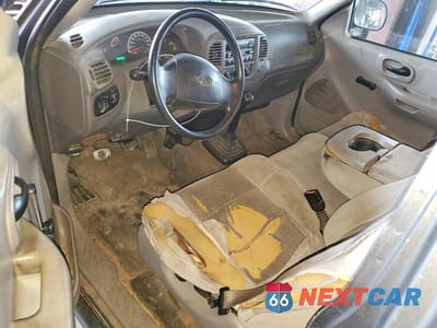 Zdjęcie 8 z 12 samochodu: 2003 FORD F150 VIN:1FTRX17283NA84804 - miniatura