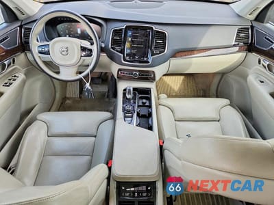 Zdjęcie 8 z 12 samochodu: 2016 VOLVO XC90 T8 VIN:YV4BC0PK7G1053108 - miniatura