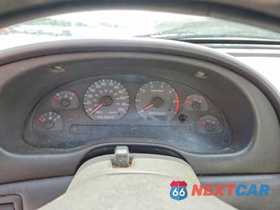 Zdjęcie 9 z 12 samochodu: 2000 FORD MUSTANG VIN:1FAFP4444YF155613 - miniatura