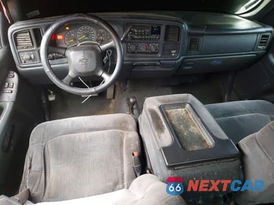 Zdjęcie 8 z 12 samochodu: 2001 CHEVROLET SILVERADO K1500 VIN:2GCEK19T311251779 - miniatura