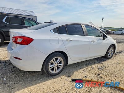 Trzecie zdjęcie samochodu z tyłu: 2016 CHEVROLET CRUZE LT VIN:1G1BE5SM7G7286429 - miniatura