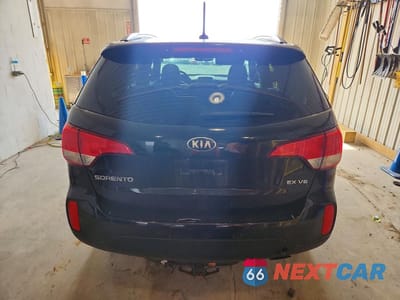 Zdjęcie 6 z 14 samochodu: 2015 KIA SORENTO EX VIN:5XYKU4A73FG645499 - miniatura