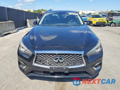 Piąte zdjęcie samochodu w środku: 2018 INFINITI Q50 3.0T LUXE VIN:JN1EV7AR4JM440247 - miniatura