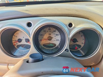 Zdjęcie 9 z 12 samochodu: 2005 CHRYSLER PT CRUISER TOURING VIN:3C4FY58B35T568338 - miniatura