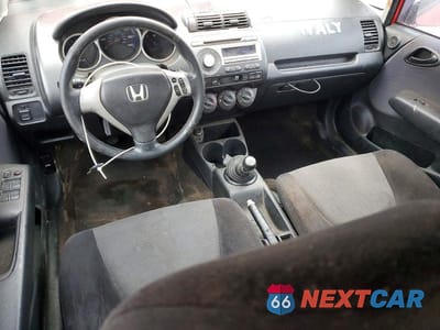 Zdjęcie 8 z 13 samochodu: 2007 HONDA FIT S VIN:JHMGD37617S037196 - miniatura