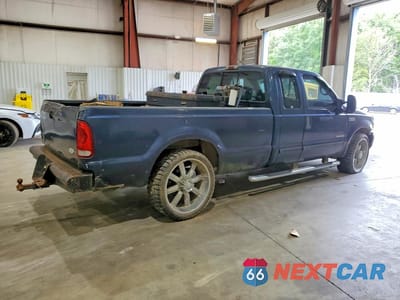 Trzecie zdjęcie samochodu z tyłu: 2002 FORD F250 SUPER DUTY VIN:1FTNX20F72ED47008 - miniatura