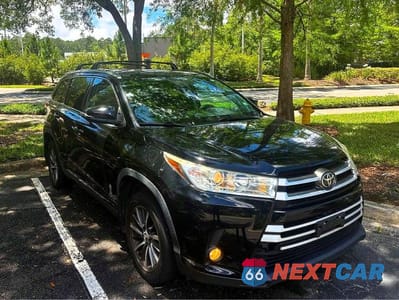 2019 TOYOTA HIGHLANDER XLE 5TDJZRFH6KS604292 - główne zdjęcie licytacji z USA - miniatura