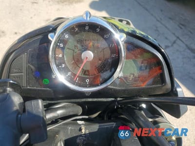 Zdjęcie 7 z 8 samochodu: 2008 SUZUKI GSX1300 BK VIN:JS1GX71A582100499 - miniatura