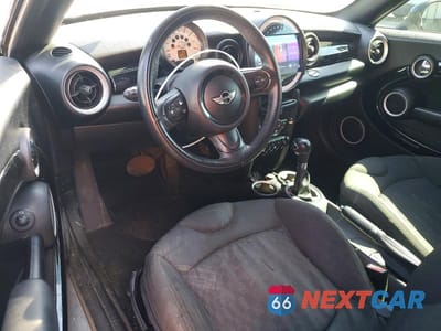 Zdjęcie 8 z 12 samochodu: 2013 MINI COOPER COUPE VIN:WMWSX1C51DT507279 - miniatura