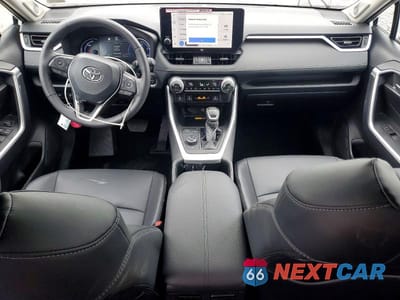 Zdjęcie 8 z 13 samochodu: 2024 TOYOTA RAV4 XLE PREMIUM VIN:4T3B6RFV3RU157609 - miniatura