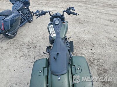 Zdjęcie 6 z 8 samochodu: 2024 INDIAN MOTORCYCLE CO. SPRINGFIELD DARK HORSE VIN:56KTJDBB0R3429550 - miniatura