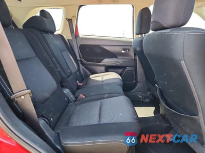 Zdjęcie 11 z 13 samochodu: 2018 MITSUBISHI OUTLANDER ES VIN:JA4AD2A33JZ010896 - miniatura