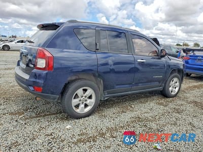 Trzecie zdjęcie samochodu z tyłu: 2016 JEEP COMPASS LATITUDE VIN:1C4NJCEA4GD655433 - miniatura