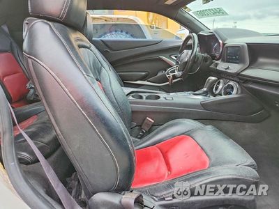 Zdjęcie 11 z 13 samochodu: 2017 CHEVROLET CAMARO LT VIN:1G1FB1RS4H0187486 - miniatura