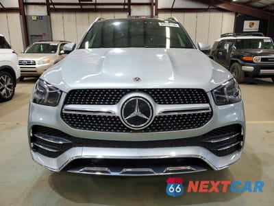 Piąte zdjęcie samochodu w środku: 2022 MERCEDES-BENZ GLE 350 4MATIC VIN:4JGFB4KB3NA677759 - miniatura