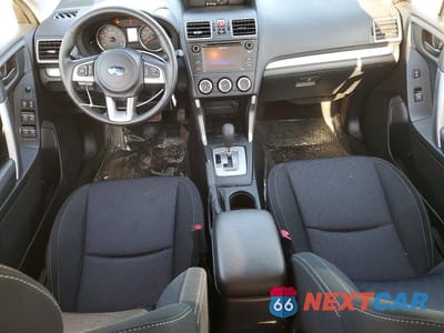 Zdjęcie 8 z 14 samochodu: 2017 SUBARU FORESTER 2.5I VIN:JF2SJABC7HH448205 - miniatura