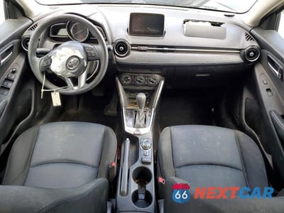 Zdjęcie 8 z 12 samochodu: 2018 TOYOTA YARIS IA BASE VIN:3MYDLBYV7JY304715 - miniatura