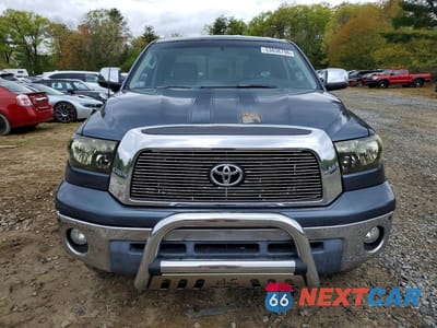Piąte zdjęcie samochodu w środku: 2007 TOYOTA TUNDRA DOUBLE CAB SR5 VIN:5TFBT54127X004729 - miniatura