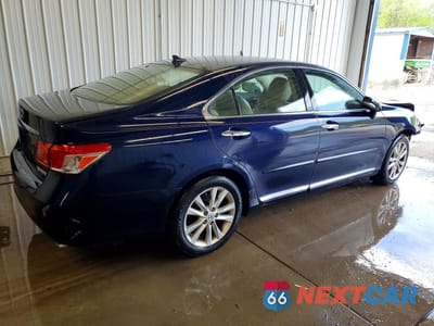 Trzecie zdjęcie samochodu z tyłu: 2011 LEXUS ES 350 VIN:JTHBK1EG3B2467997 - miniatura