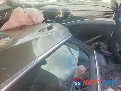 Zdjęcie 8 z 12 samochodu: 2019 BUICK LACROSSE ESSENCE VIN:1G4ZP5SZXKU111030 - miniatura