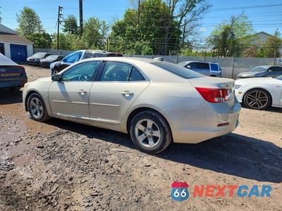 Drugie zdjęcie samochodu z przodu: 2015 CHEVROLET MALIBU LS VIN:1G11B5SL4FF116223 - miniatura