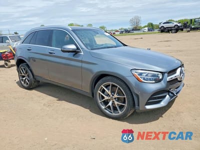 Czwarte zdjęcie samochodu z boku: 2021 MERCEDES-BENZ GLC 300 4MATIC VIN:W1N0G8EB0MG011302 - miniatura