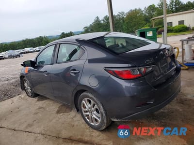 Drugie zdjęcie samochodu z przodu: 2017 TOYOTA YARIS IA BASE VIN:3MYDLBYV3HY186754 - miniatura