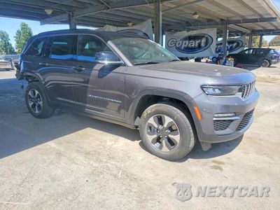 Czwarte zdjęcie samochodu z boku: 2025 JEEP GRAND CHEROKEE 4XE VIN:1C4RJYB61S8692567 - miniatura