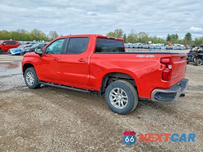 Drugie zdjęcie samochodu z przodu: 2021 CHEVROLET SILVERADO K1500 LT VIN:3GCPYJEK7MG360021 - miniatura