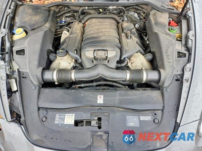 Zdjęcie 12 z 14 samochodu: 2014 PORSCHE CAYENNE S VIN:WP1AB2A25ELA58488 - miniatura